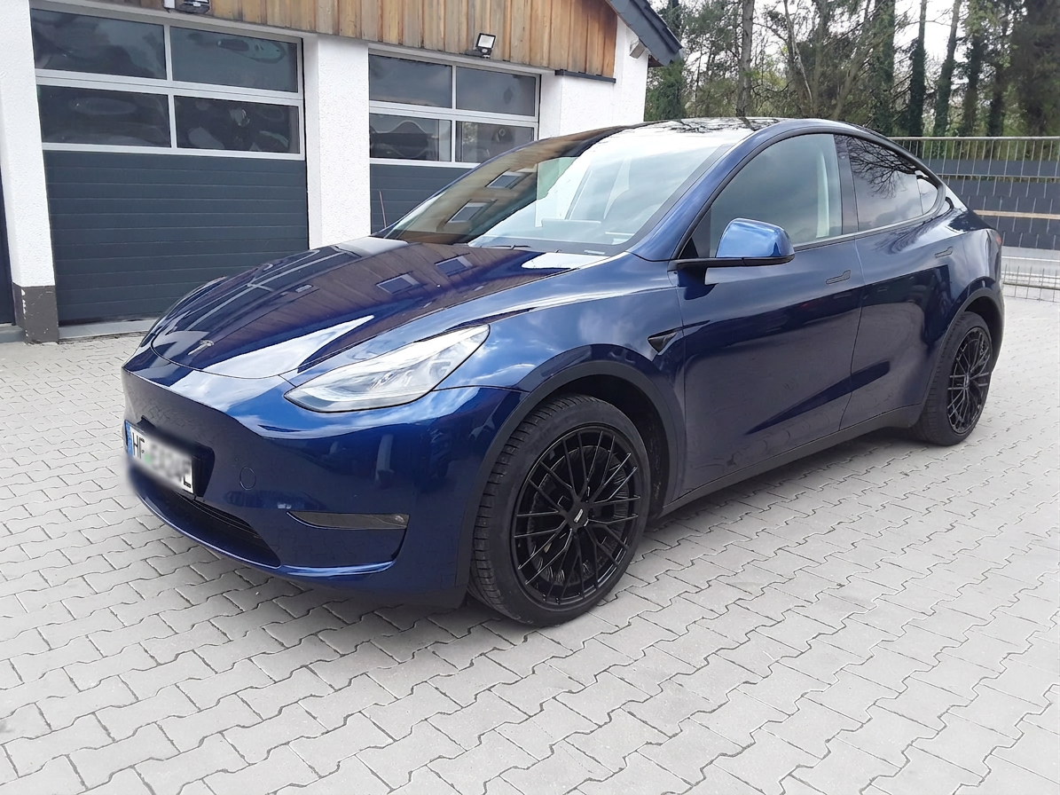 Tesla Model Y 2021 – Unfallgutachten Melle